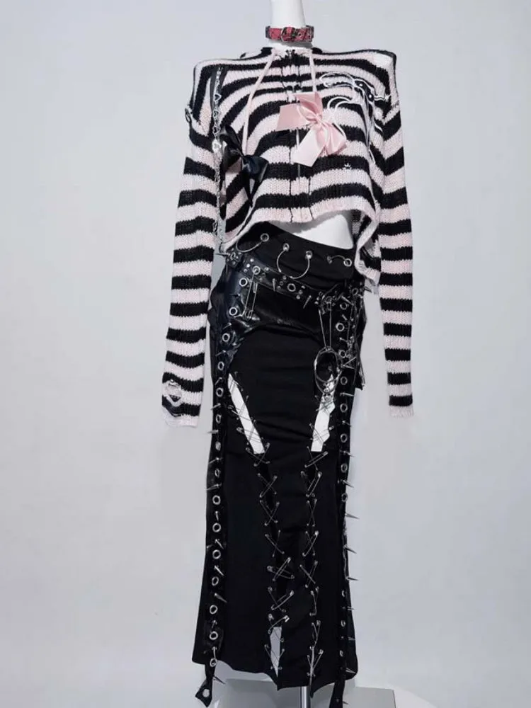 Black Punk Ring Stud Pin Detail Thigh-high Slit Mermaid Skirt with Buckle Belt
